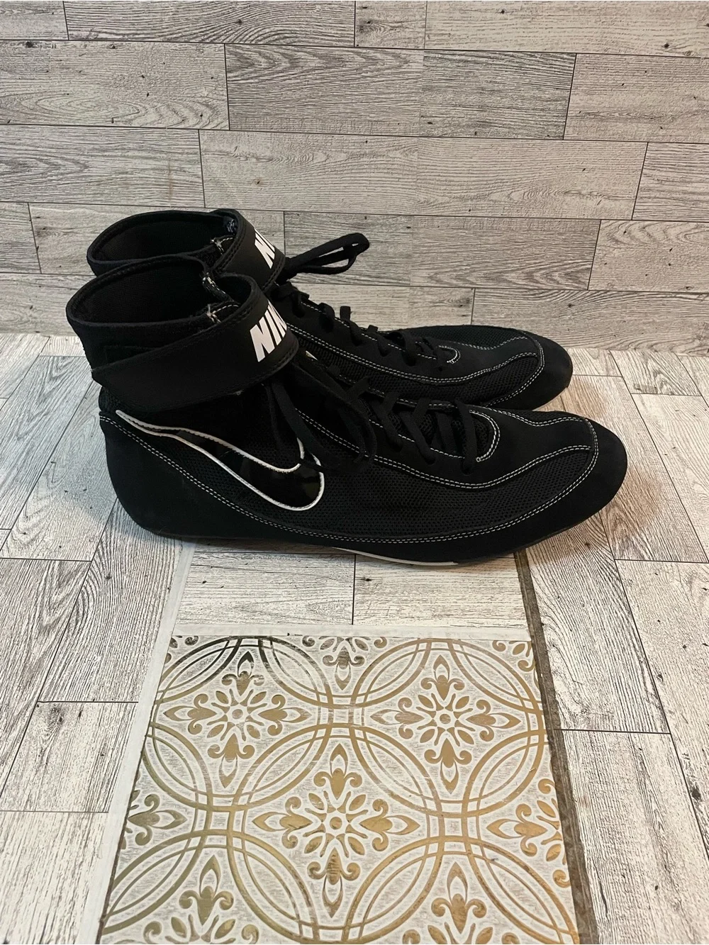 Nike men size
